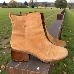 Sorel Women’s Beige Suede Leather Block Heel Ankle Boots Size 7.5
